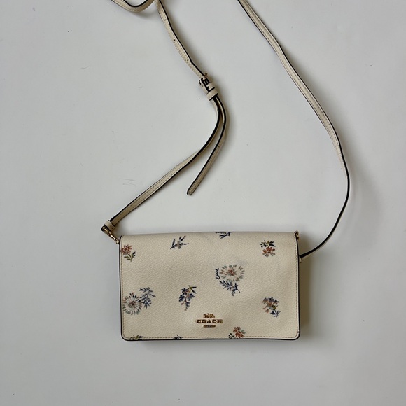 Coach Handbags - Coach Ivory Floral Crossbody Bag